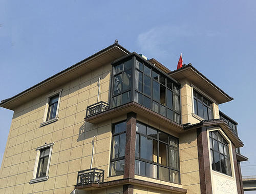 夏季高溫多雨，仿石漆施工有什么注意事項